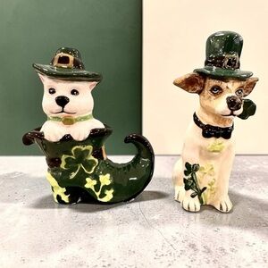 🍀 NEW Blue Sky Clayworks Lucky Charm Shamrock Irish Dogs Salt Pepper Shaker Set